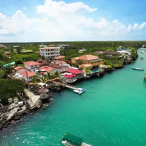Hotel Angermeyer Waterfront, Puerto Ayora (Galapagos Islands)